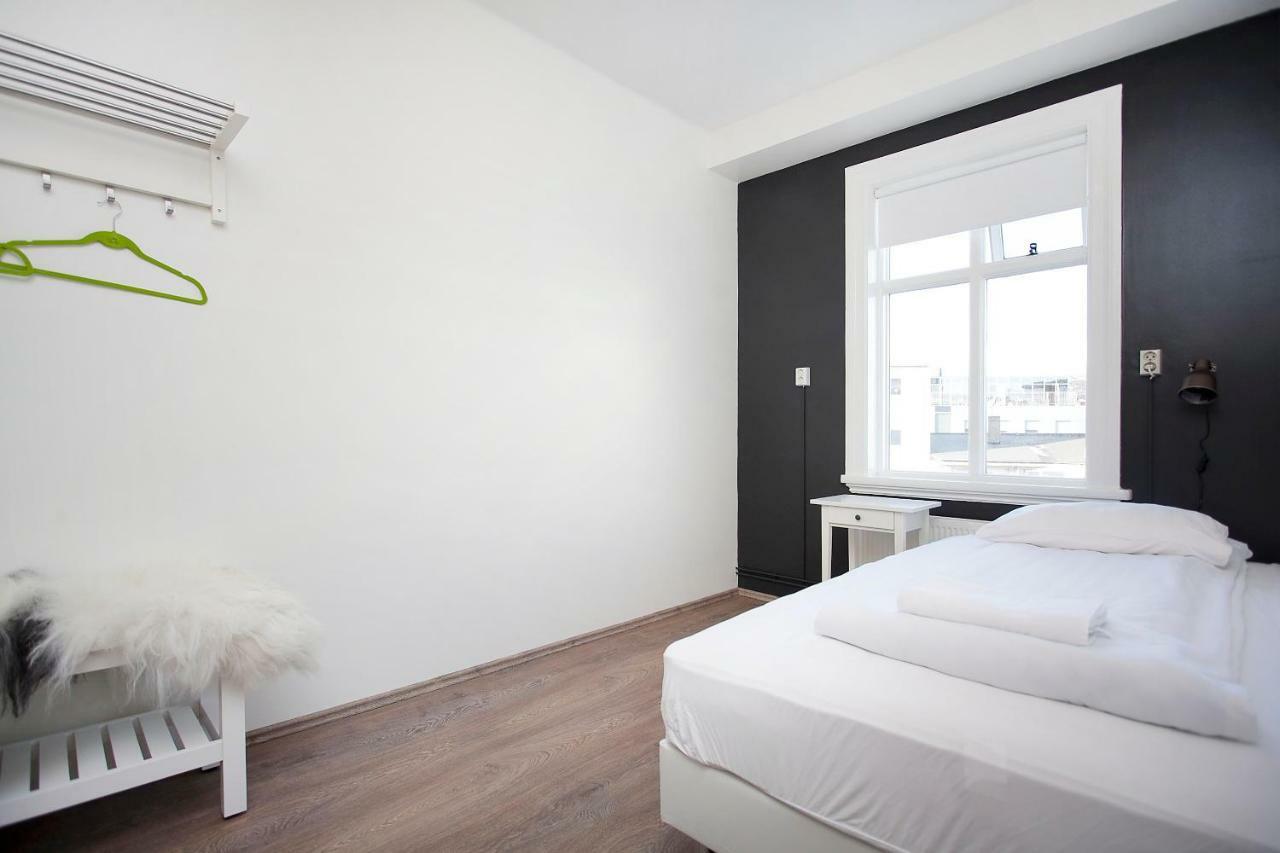 Apotek Guesthouse Akureyri Extérieur photo